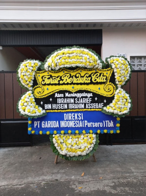 Papan Bunga Duka di Koto Padang